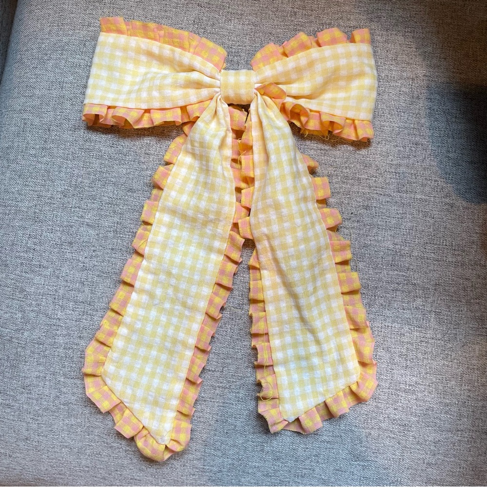 NWT Yellow Gingham Hair Bow with Ruffle Trim